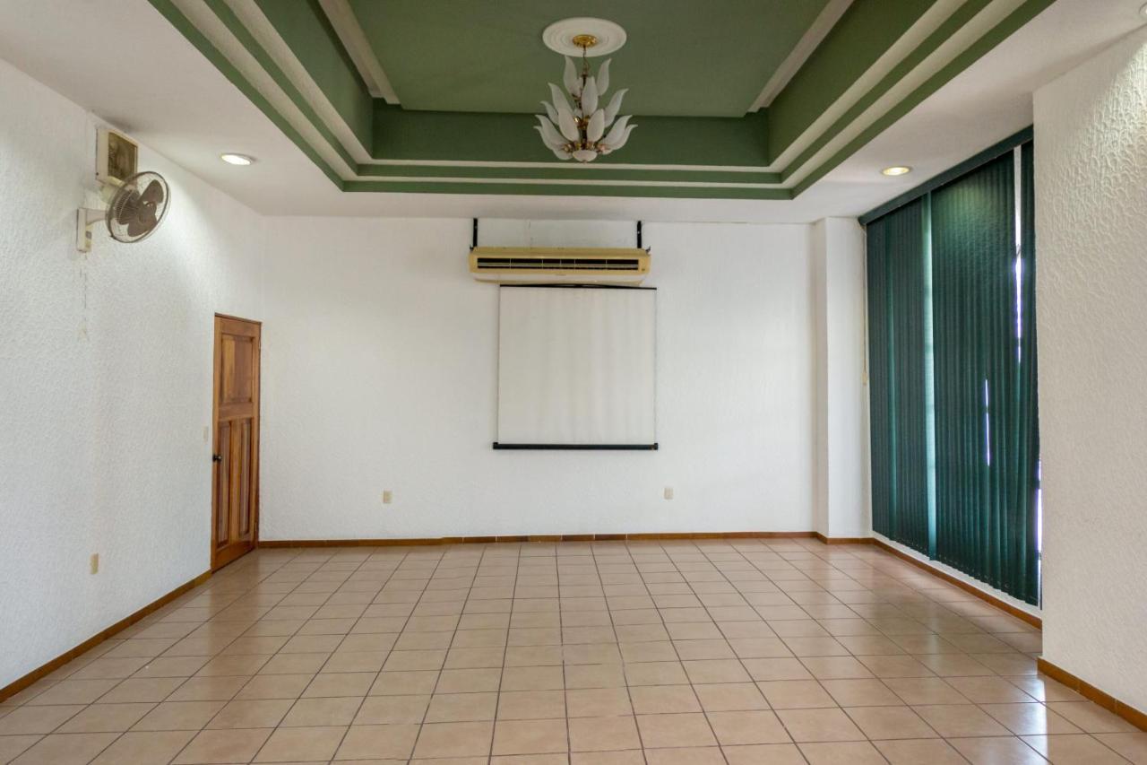 Collection O Hotel Quinta Antigua Lázaro Cárdenas Zewnętrze zdjęcie