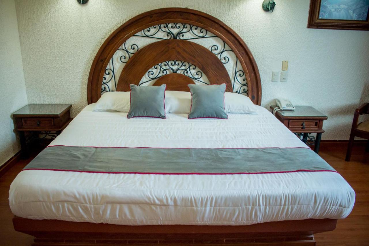 Collection O Hotel Quinta Antigua Lázaro Cárdenas Zewnętrze zdjęcie