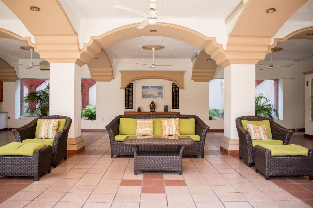 Collection O Hotel Quinta Antigua Lázaro Cárdenas Zewnętrze zdjęcie